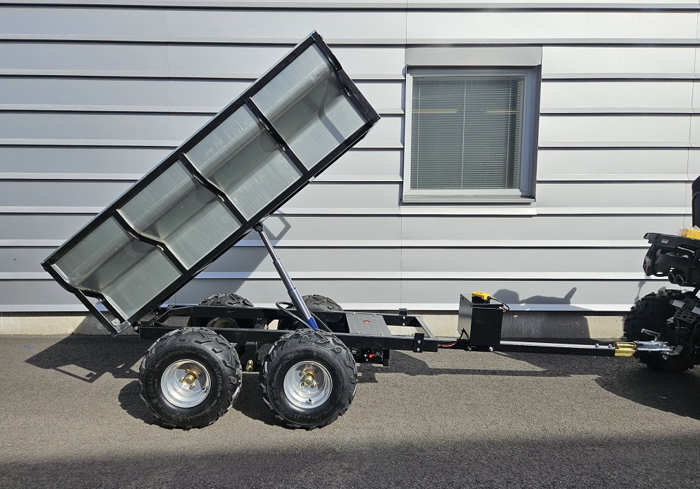 mönkijän peräkärry hydraulikipillä